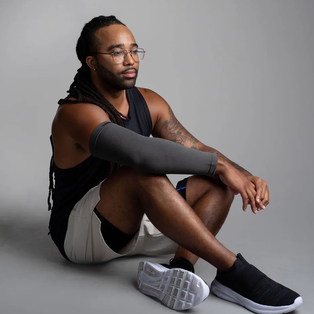 Incrediwear Arm Sleeve (Charcoal)