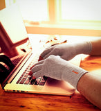 Incrediwear Fingerless Circulation Gloves (Grey)